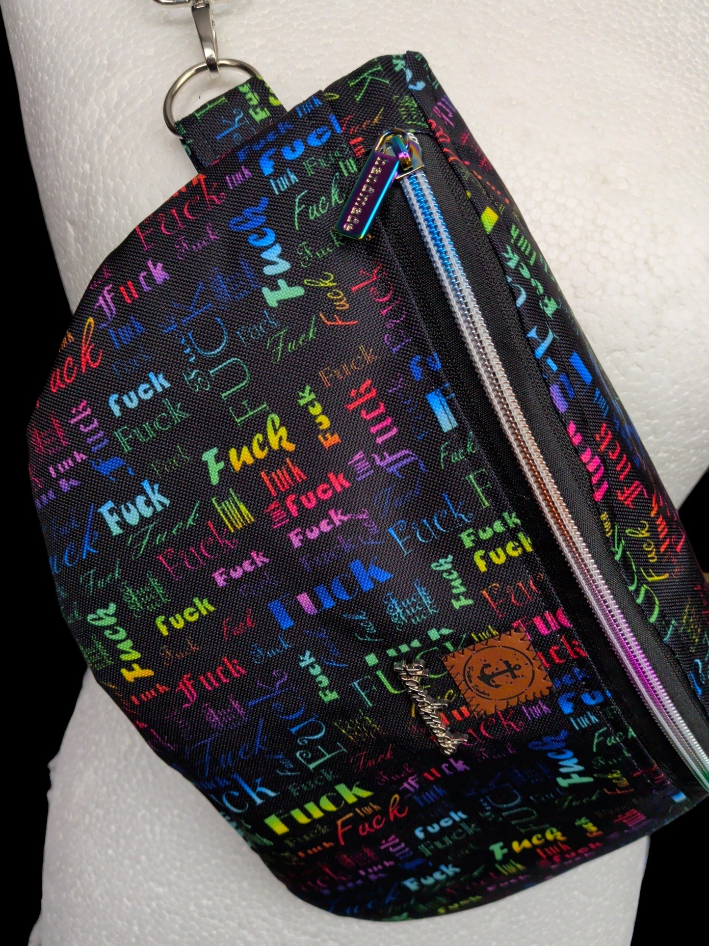 Große Bauchtasche "F*ck"